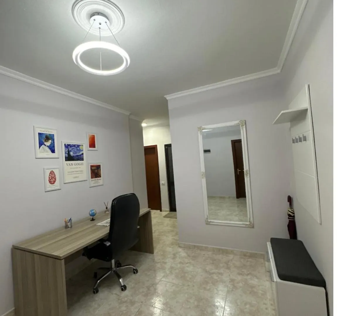 Nunu'S Place At Top Location Blloku Tirana